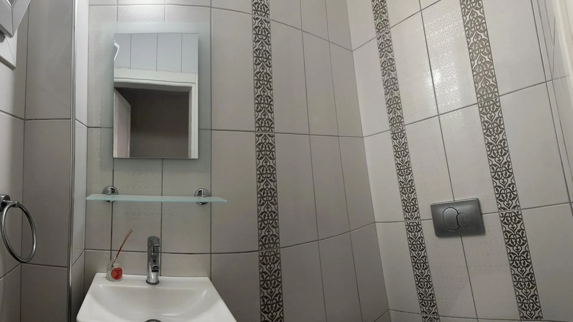 Nefiss Avm Ve Denize Yakin Villa Kusadasi 0*,  Turkey